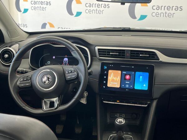 MG ZS 1.5 5MT LUXURY - Imagen 4