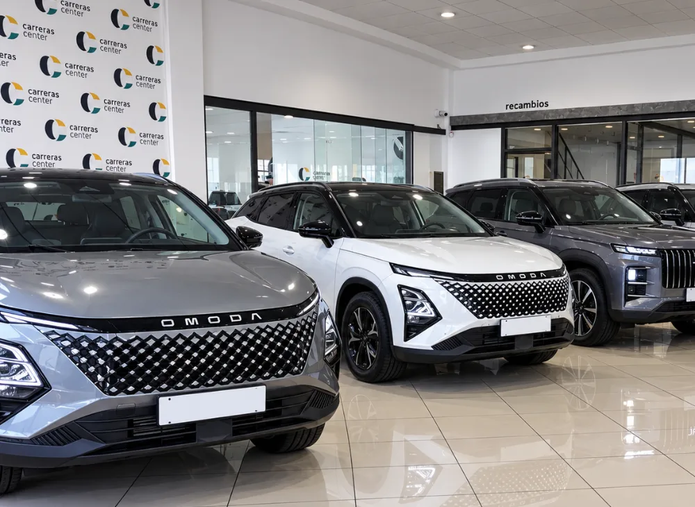 Exposición de coches nuevos Omoda y Jaecoo